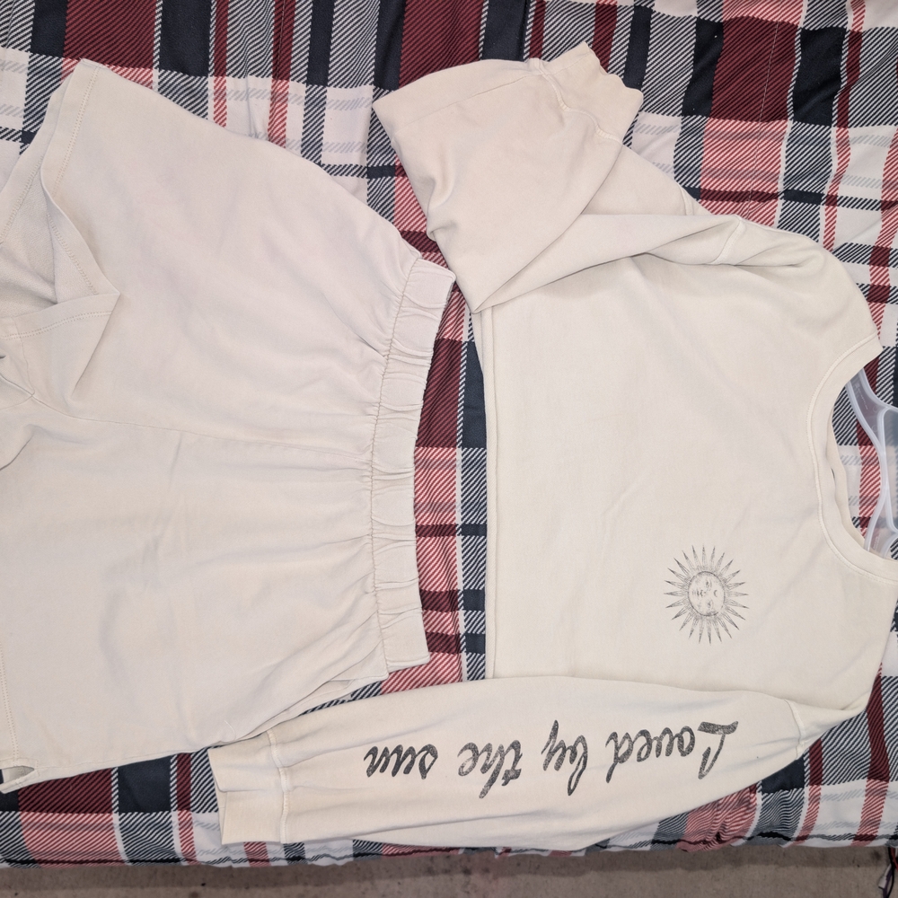 Forever 21 Cream Top